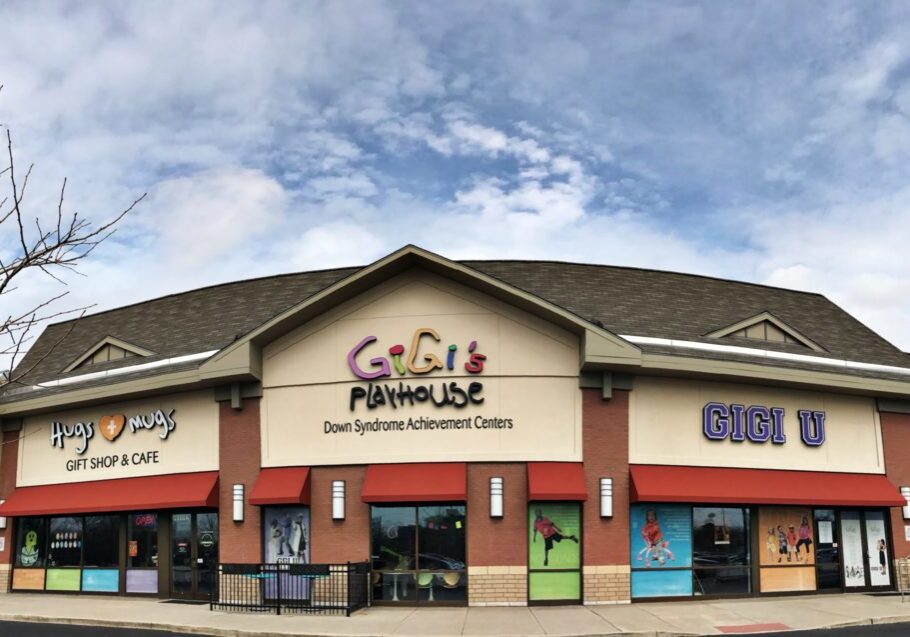 GiGi's Exterior