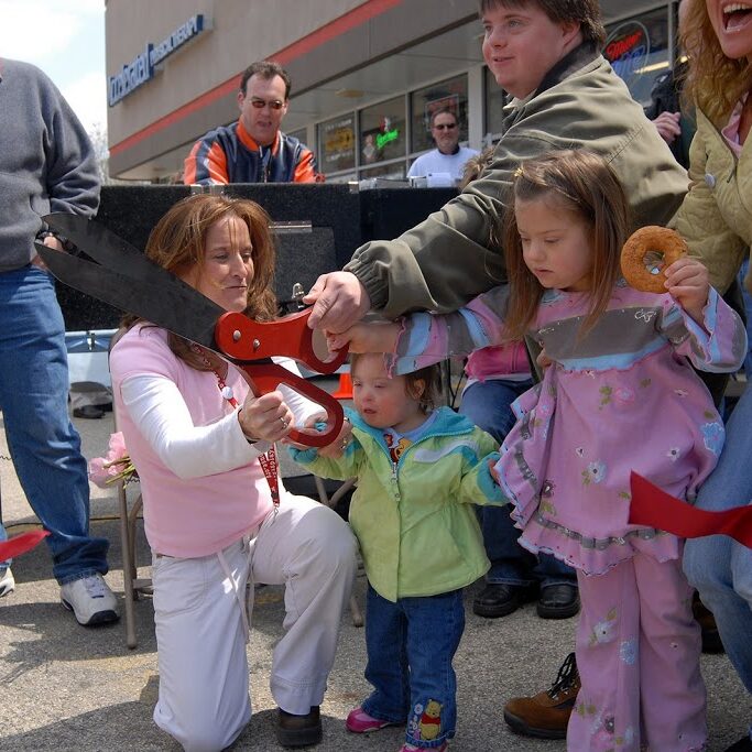 ribbon-cut-mchenry